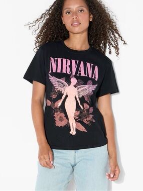Women's Nirvana in Utero Short Sleeve Graphic T-Shirt - Black M